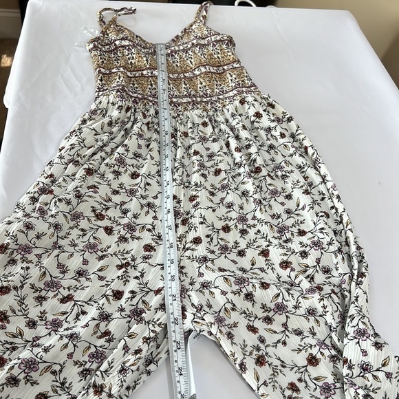 no comment NY•LA, Size Large, Beige and floral - Picture 6 of 7